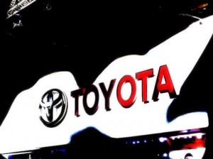 Специалисты компании Toyota придумали, как не терять клиентов в США