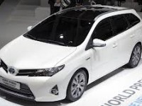 Toyota Auris Touring Sports в Англии назначили свою цену